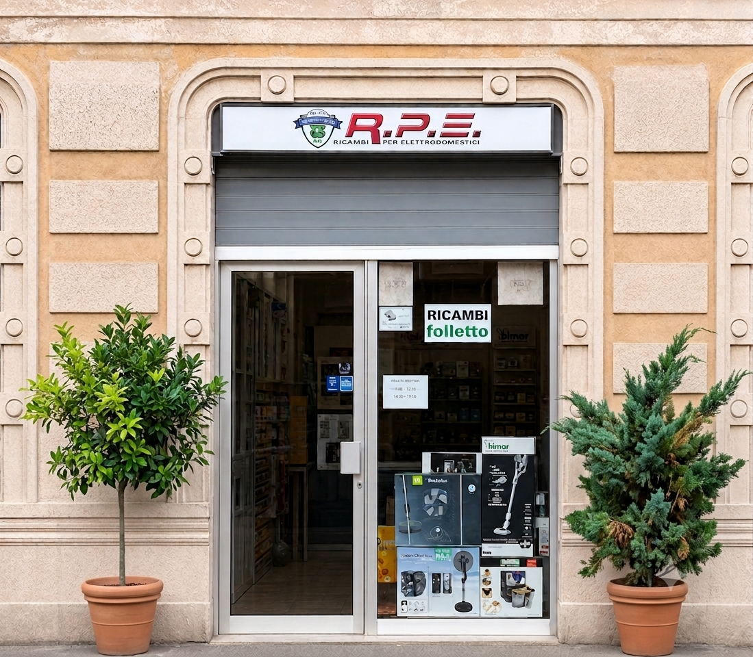 La vetrina di R.P.E. Assistenza Elettrodomestici in Via Pietro Custodi 18, Milano